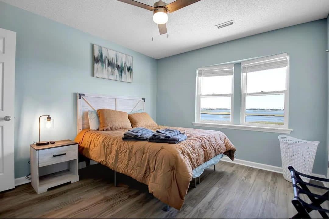 Surf City Serene Waterfront Vacation Home Luaran gambar